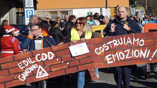 Edil CDD-Costruiamo emozioni: la creatività del CDD di Gandino protagonista al Carnevale di Clusone